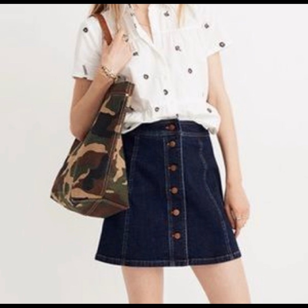 Madewell button denim skirt